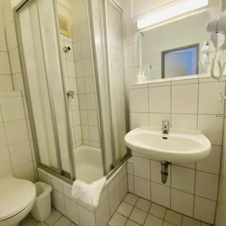 Christina 3* Colonia